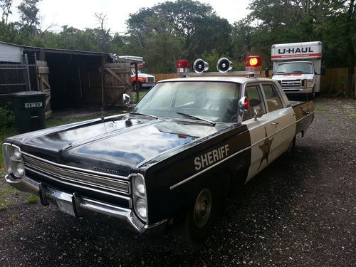 1967 plymouth fury 4 door sheriff's car