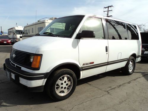 1994 chevrolet astro base standard cargo van 3-door 4.3l, no reserve