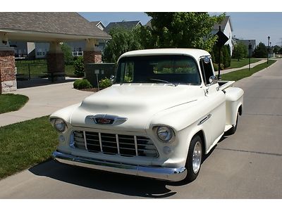 1955 chevrolet 3100 pickup k@@l truck with lots of mods ! 350 v8 p/s pdb tilt