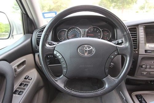 2006 Toyota Land Cruiser Base Sport Utility 4-Door 4.7L, image 10