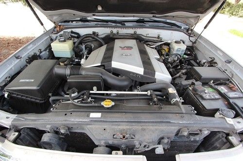2006 Toyota Land Cruiser Base Sport Utility 4-Door 4.7L, image 19