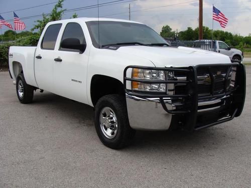 Crew cab deisel 4wd short bed 1 owner fully serviced
