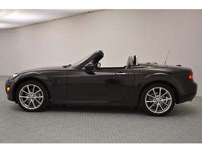 SUPER LOW MILES MX5 GRAND TOURING HEATED SEATS 1 OWNER CLEAN CARFAX NO RESERVE, image 5