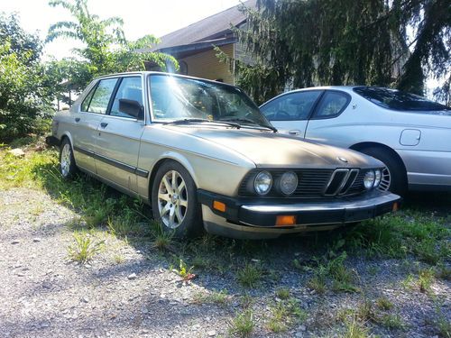 1985 bmw 535i base sedan 4-door 3.5l