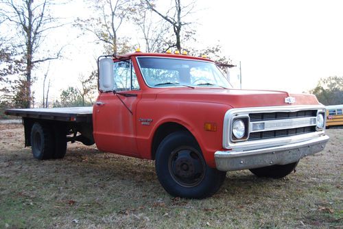 1970 chevrolet c30 dually