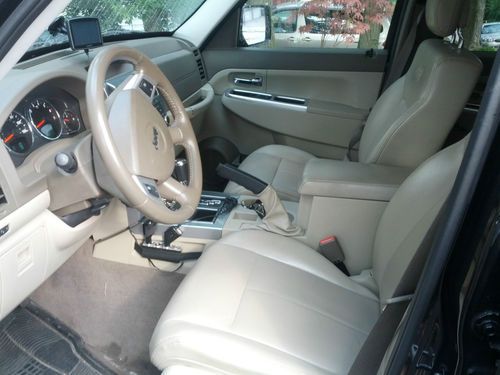 2010 Jeep Liberty Limited Sport Utility 4-Door 3.7L, US $16,899.00, image 2