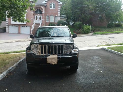 2010 Jeep Liberty Limited Sport Utility 4-Door 3.7L, US $16,899.00, image 3