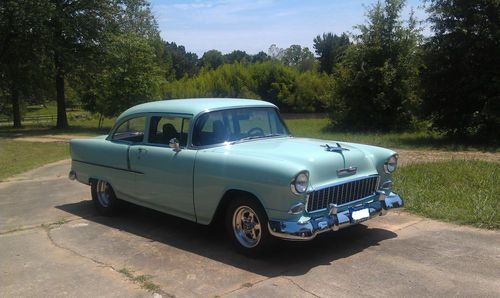 1955 Chevrolet 210 Sedan, image 2