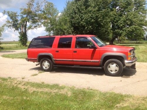 1995 suburban