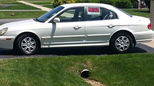 2005 hyundai sonata gl sedan 4-door 2.7l