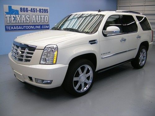 We finance!!!  2008 cadillac escalade luxury roof nav tv 3rd row xm texas auto