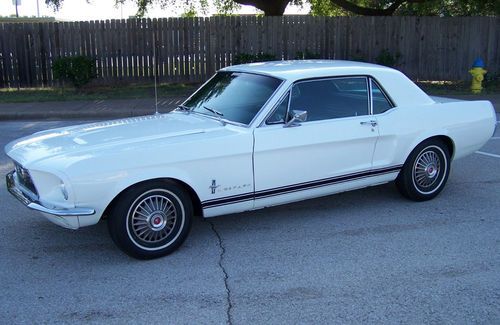 Nice 1967 ford mustang, v8 289, auto
