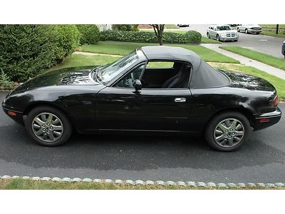 1995 mazda miata mx-5 black 2 door convertible coupe roadster with custom cover