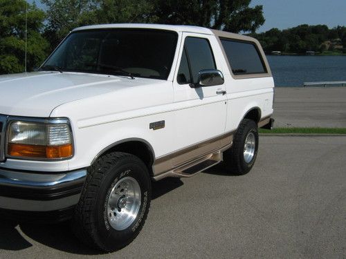 Ford Bronco 96, image 5