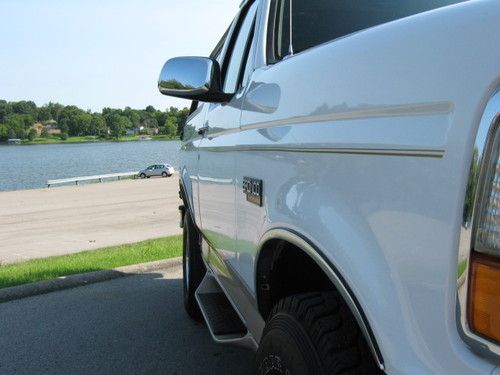 Ford Bronco 96, image 7