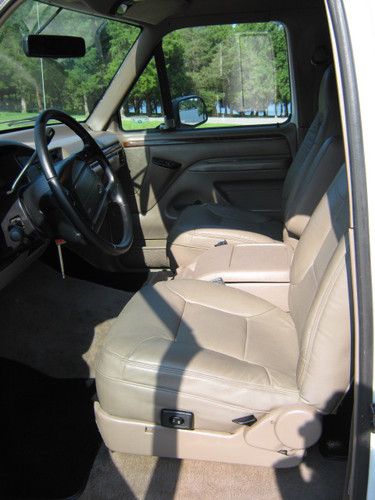 Ford Bronco 96, image 9