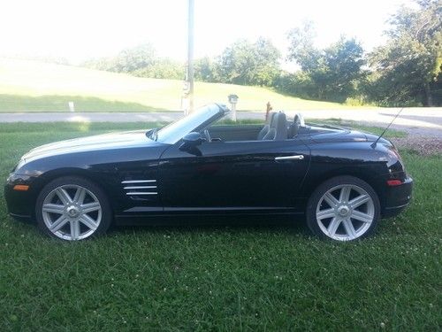 2005 chrysler crossfire limited convertible 2-door 3.2l