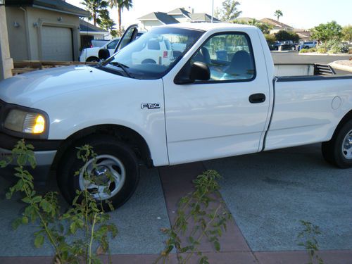 2000 ford f-150 base standard cab pickup 2-door 4.2l 40,250 miles!!!