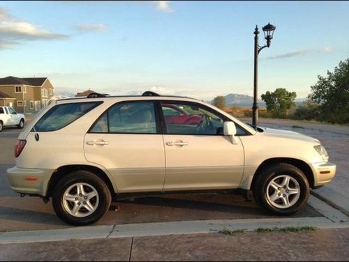 1999 lexus rx300 sport utility 4-door 3.0l