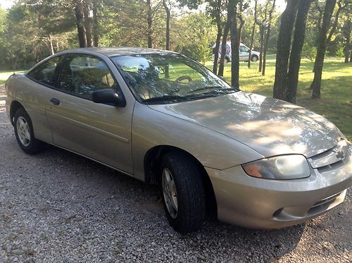 2005 chevrolet cavalier base coupe 2-door 2.2l