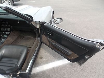 Silver/Charcoal 5.7L 350 cubic inch leather glass t-tops automatic AC all power, image 13
