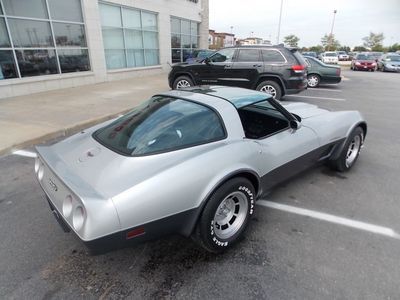 Silver/Charcoal 5.7L 350 cubic inch leather glass t-tops automatic AC all power, image 20