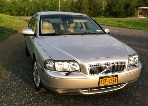 2003 volvo s80 2.9 sedan 4-door 2.9l silver with light tan / new transmission