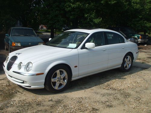 2000 jaguar s-type base sedan 4-door 4.0l