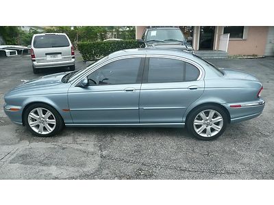 2003 jaguar x-type awd very low mileage florida car exceptionally clean.