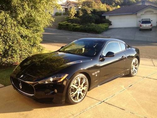 2012 maserati granturismo 4.7 s, black/black, high options, low mileage, mint