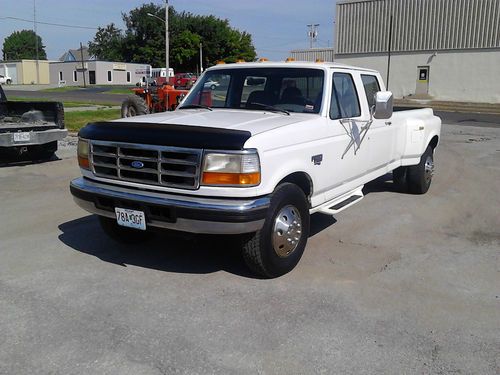 White good condition f350 xlt crewcab dually