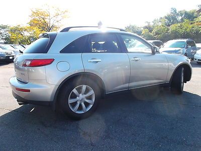 CLEAN 2004 FX35, HIGH MILES, RUNS GREAT, CLEAN CARFAX, TECH. PKG NAVIGATION, image 11