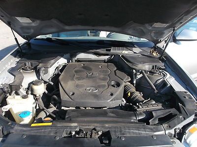 CLEAN 2004 FX35, HIGH MILES, RUNS GREAT, CLEAN CARFAX, TECH. PKG NAVIGATION, image 44