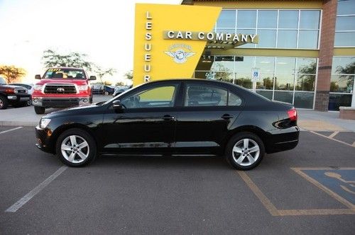 2012 volkswagen tdi - fender sound - moon roof