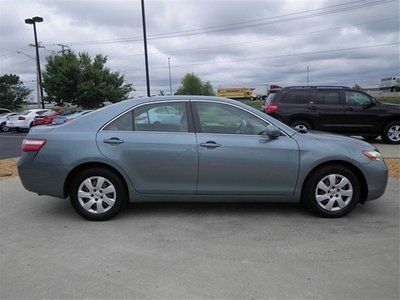 LE LEATHER ALLOYS LIKE NEW 4 CYL GAS SIPPER, image 3