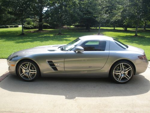 2011 mercedes-benz sls amg