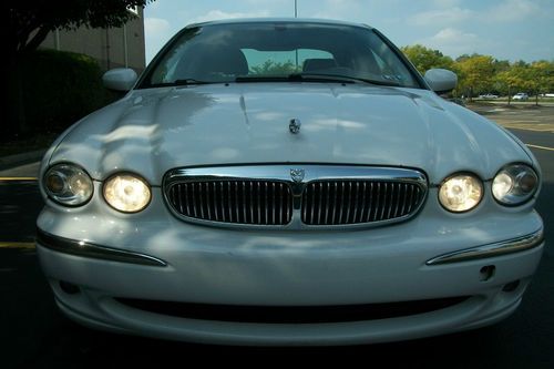 2004 jaguar x-type base sedan 4-door 3.0l