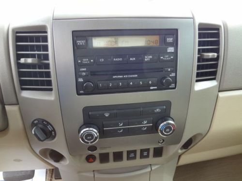 XE 5.6L CD 4X4 Power Steering 4-Wheel Disc Brakes Steel Wheels AM/FM Stereo A/C, image 10