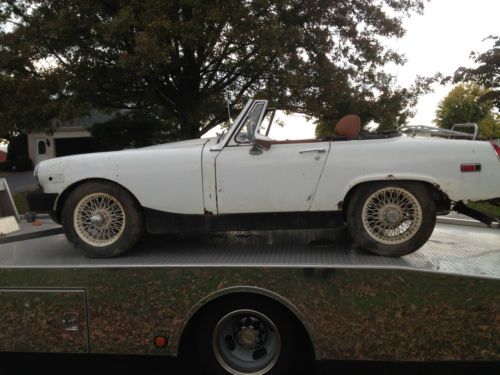 1975 m g midget convertable