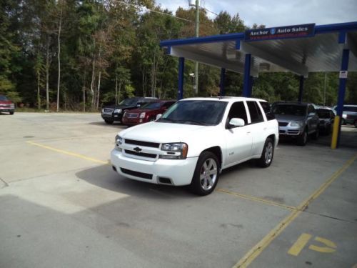 Chevrolet trailblazer v8 ss model with leather sunroof heated seats dual powe