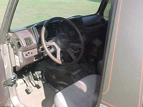 1988 suzuki samurai 4 wheel drive w/new mudders &amp; brush guard