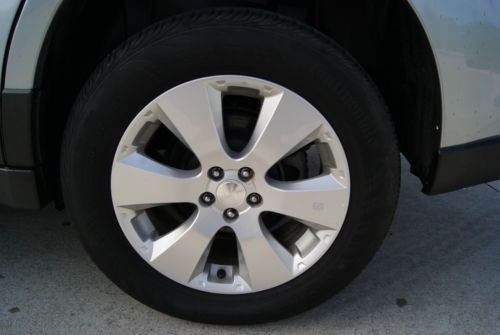 2011 Subaru Outback 2.5i Limited. Silver with Black Interior. 34k miles. AWD!, US $19,000.00, image 11