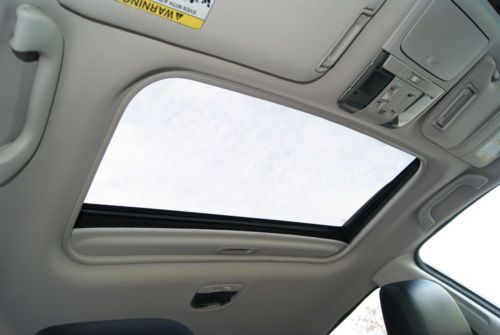 2011 Subaru Outback 2.5i Limited. Silver with Black Interior. 34k miles. AWD!, US $19,000.00, image 24