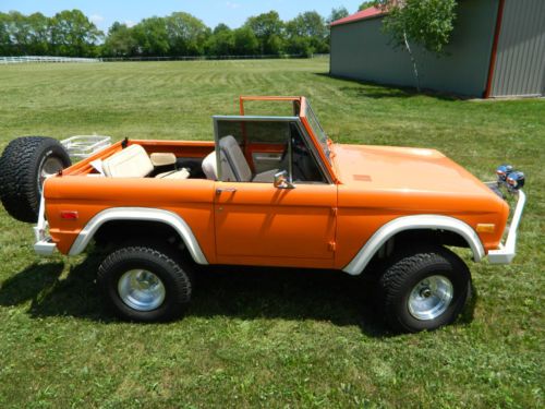 1976 bronco with frame off restoration-no expense spared-like new-2900 miles