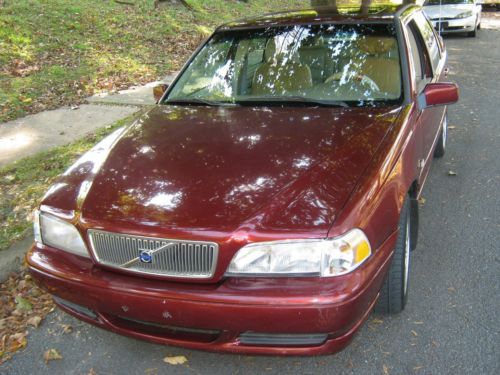 2000 volvo s70 base sedan 4-door 2.4l