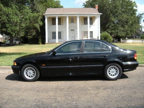 A low mile central texas 1998 bmw 528i cold a/c leather michelin @@ dependable!!