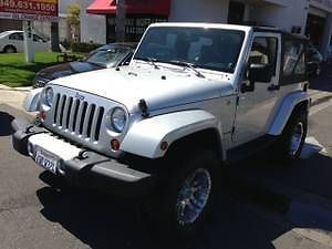 2008 jeep wrangler sahara sport utility 2d 4x4 -  factory navigation and a/c