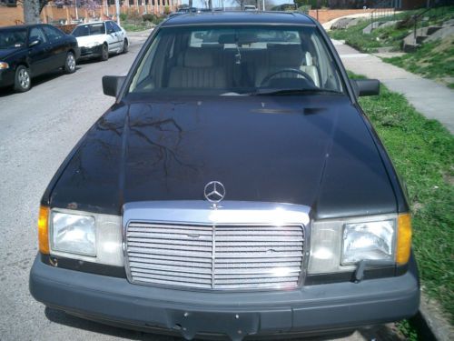 Mercedes-Benz 300E Turbo(?), image 2