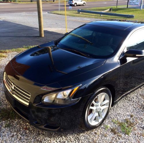 2010 nissan maxima s sedan 4-door 3.5l