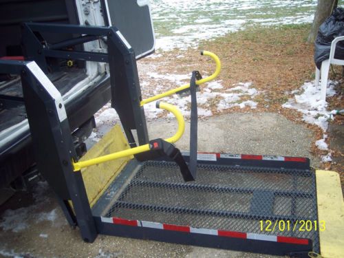 Ford E250 Extended HiTop 07 Van 8Pass W/ Wheelchair Lift, US $10,900.00, image 3